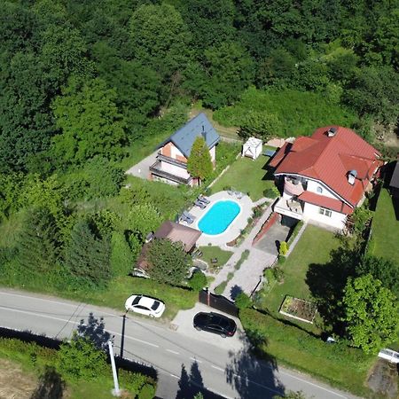 Villa Katarina With Pool Banja Luka Exterior foto
