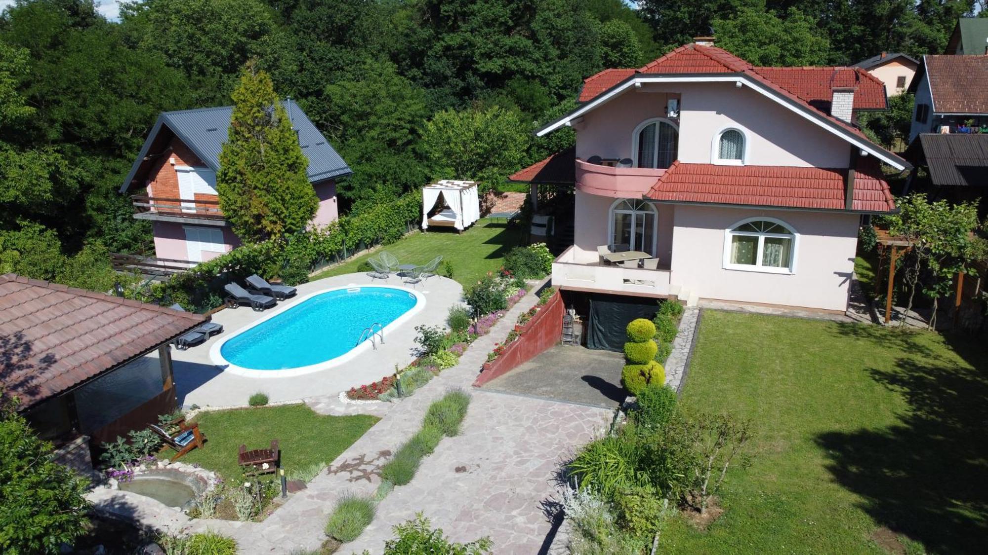 Villa Katarina With Pool Banja Luka Exterior foto
